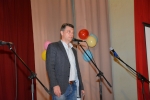 увеличить Заводчан поздравляет представитель КГКУ «Алтайавтодор» Козырлыга П.П.