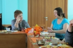 увеличить