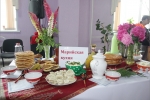 увеличить Все к столу!
